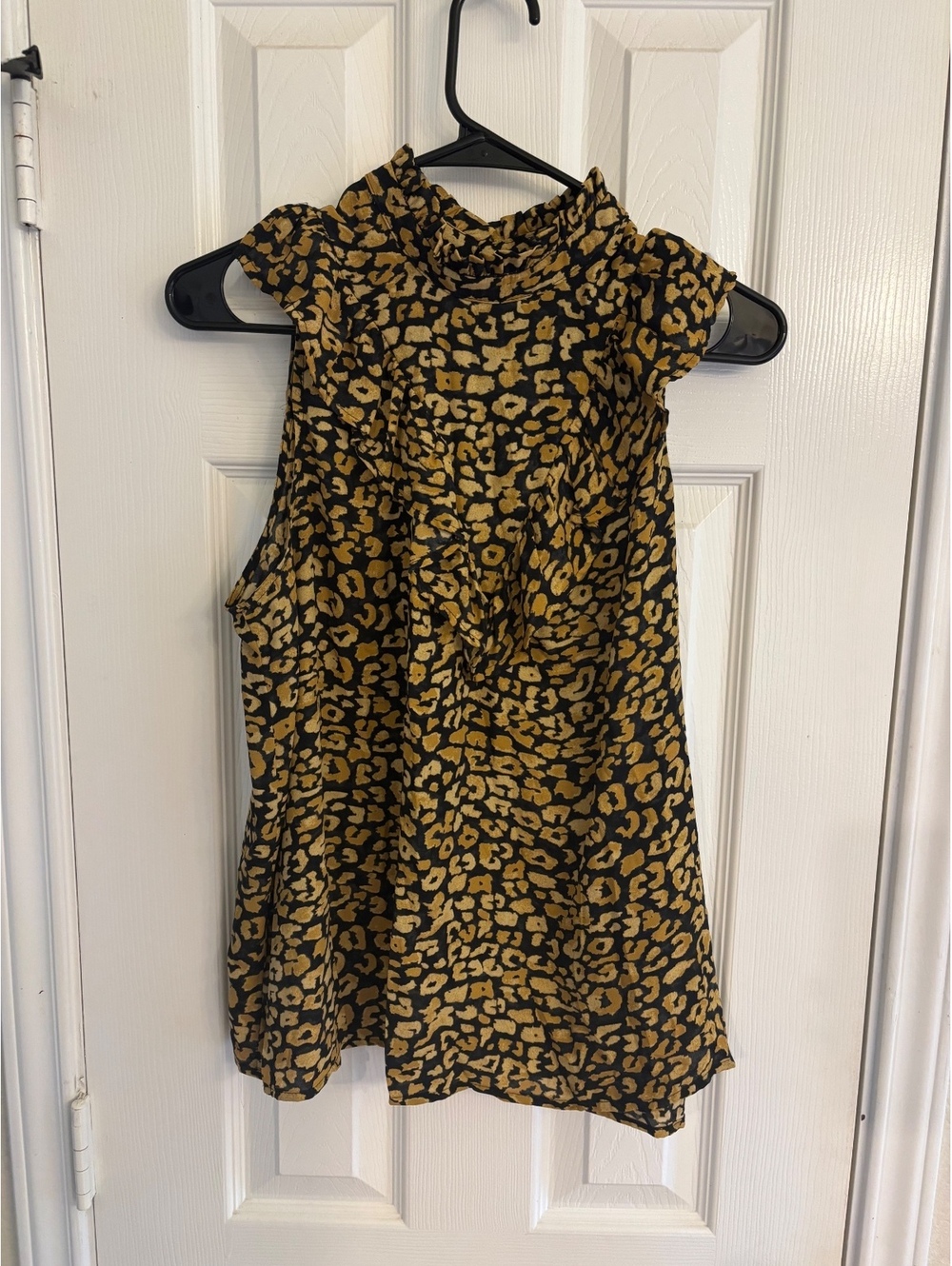 Who What Wear Leopard Print Mock Neck Sleeveless Blouse Women’s Size Large